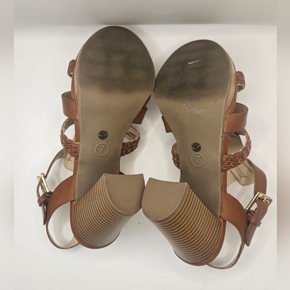 Barely used Liz Claiborne Palm Brown Braided Strappy 3.75" Heels - Picture 6 of 6